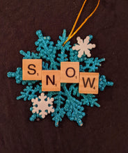 Load image into Gallery viewer, Snowflake Ornaments

