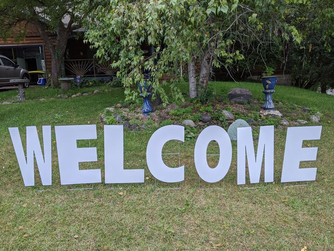 Welcome Lawn Letters